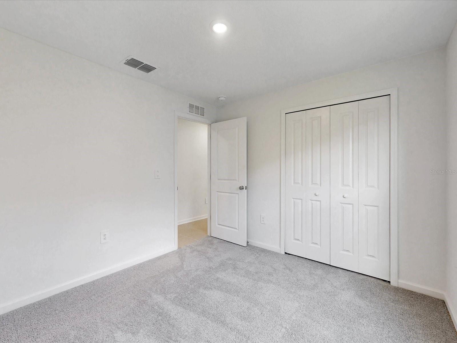 GUM LAKE 50'S - Residential Lease