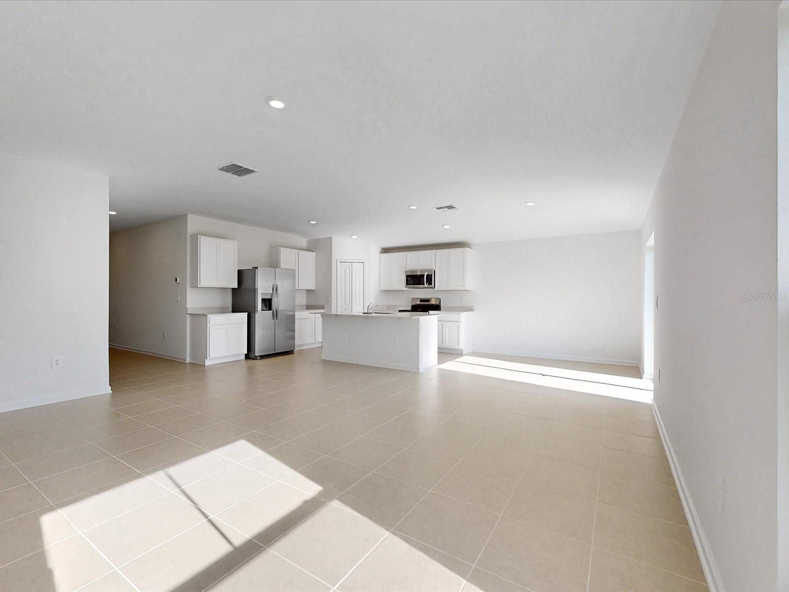 GUM LAKE 50'S - Residential Lease