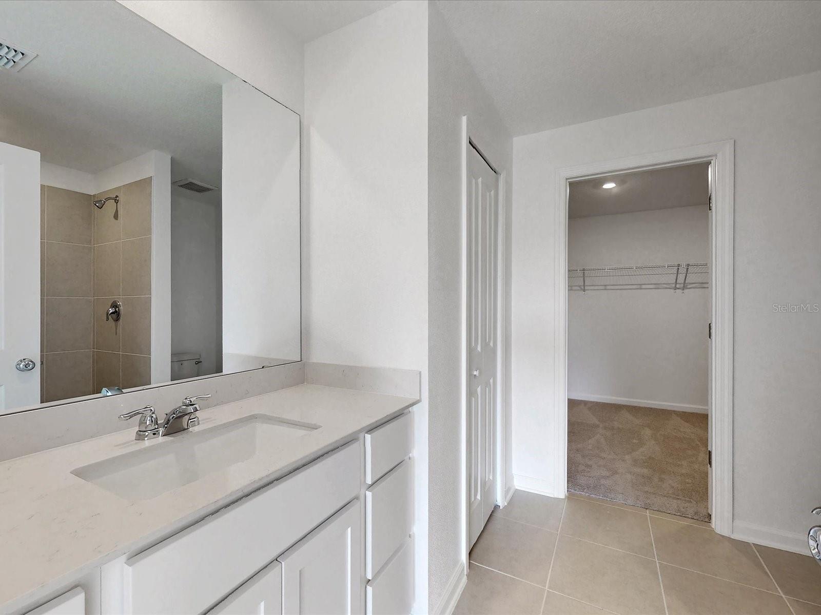 GUM LAKE 50'S - Residential Lease