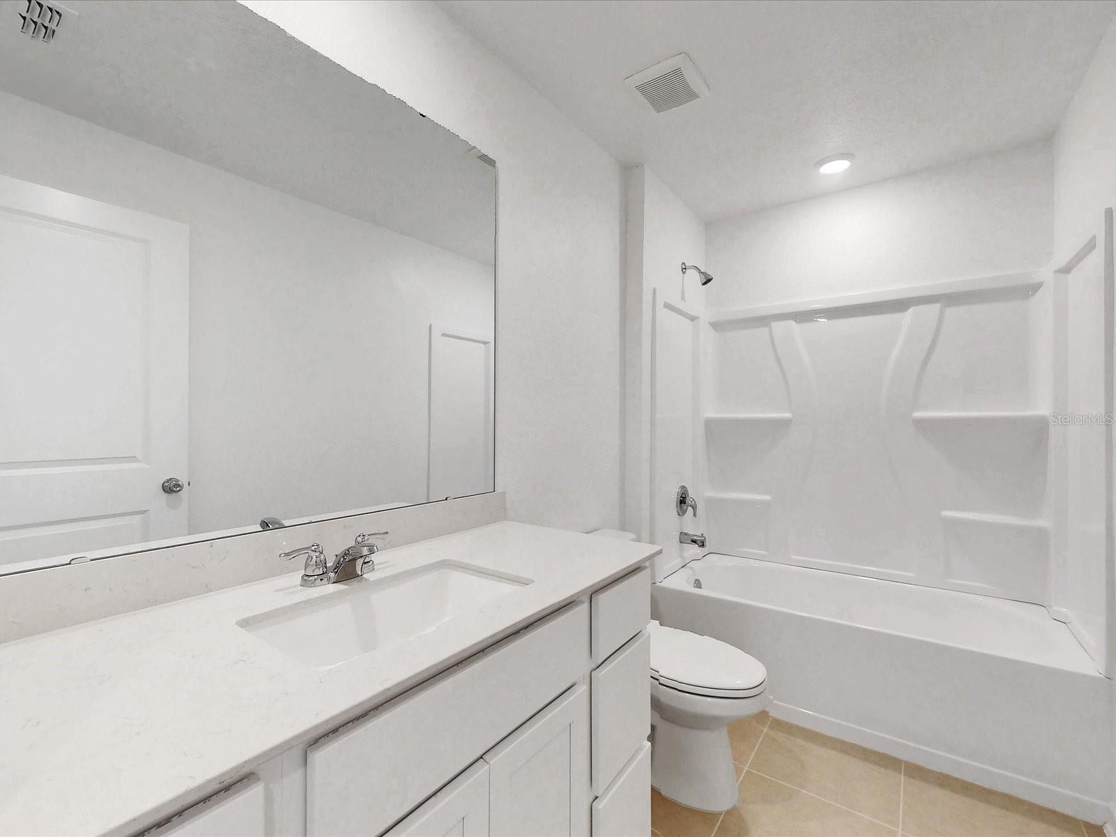 GUM LAKE 50'S - Residential Lease