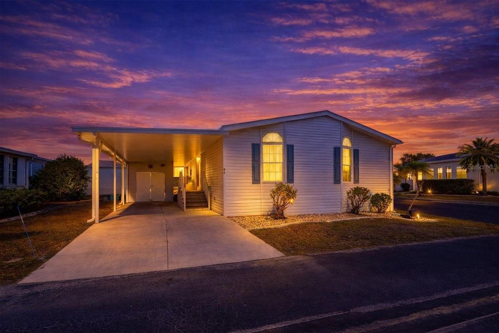 Photo of 1000 Kings Highway #413, Port Charlotte, FL 33980 (MLS # C7521213)