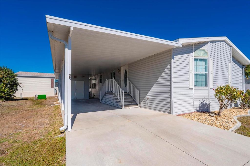 Photo of 1000 Kings Highway #413, Port Charlotte, FL 33980 (MLS # C7521213)