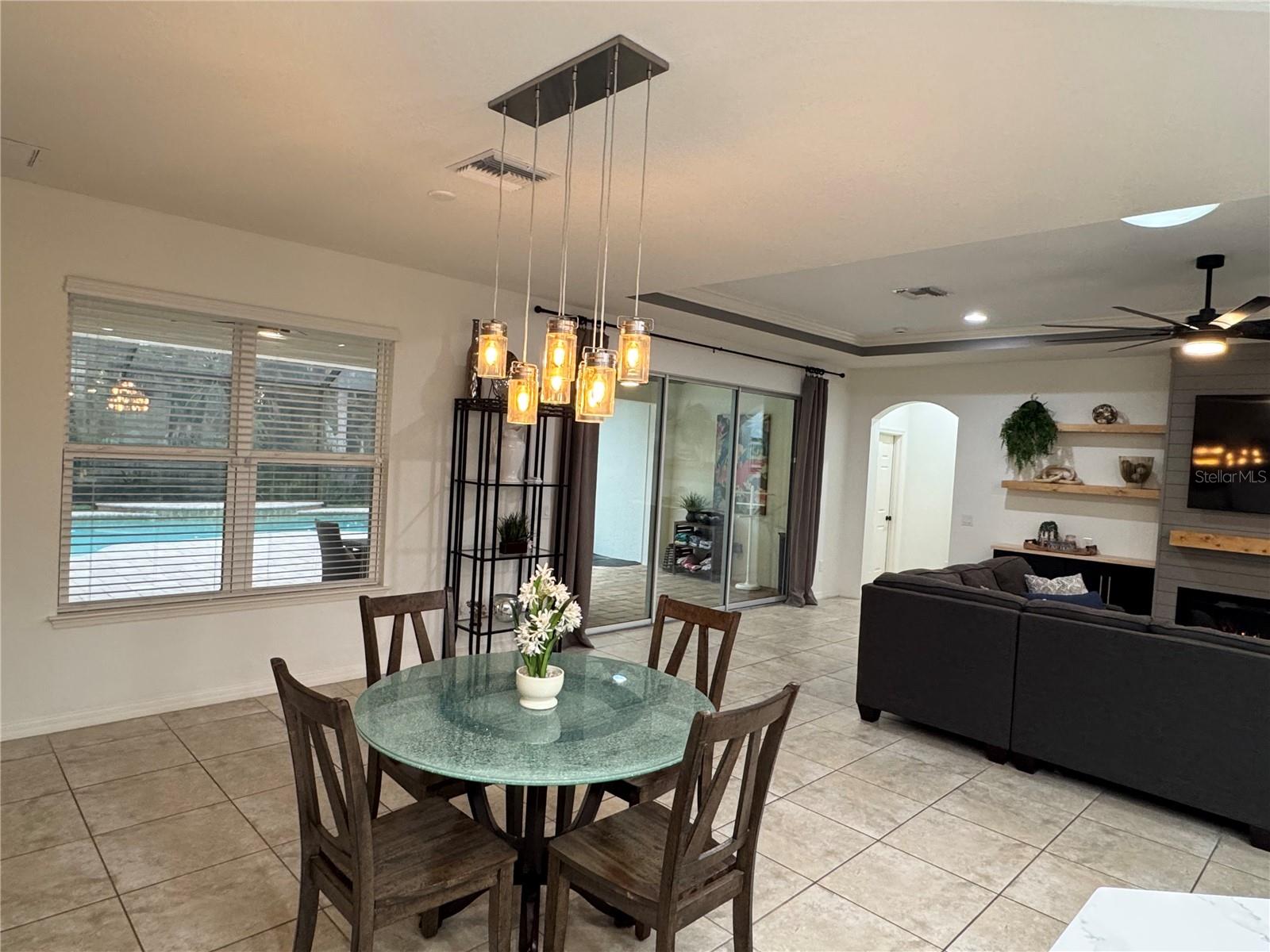 ARBOR LAKES ON PALMER RANCH - Residential Lease