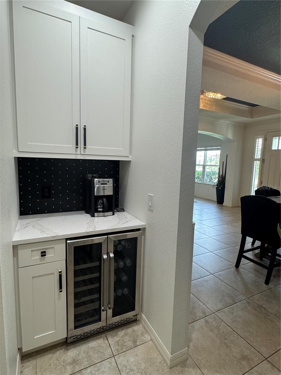 ARBOR LAKES ON PALMER RANCH - Residential Lease