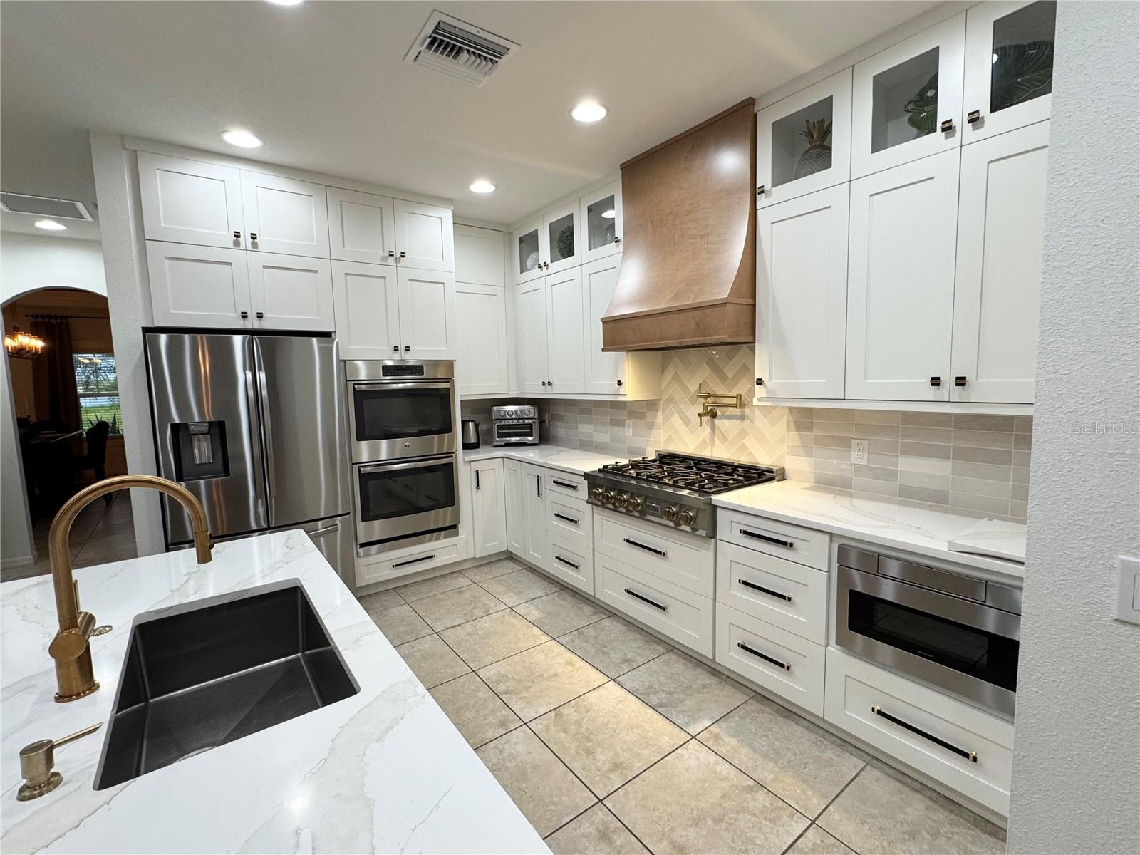 ARBOR LAKES ON PALMER RANCH - Residential Lease