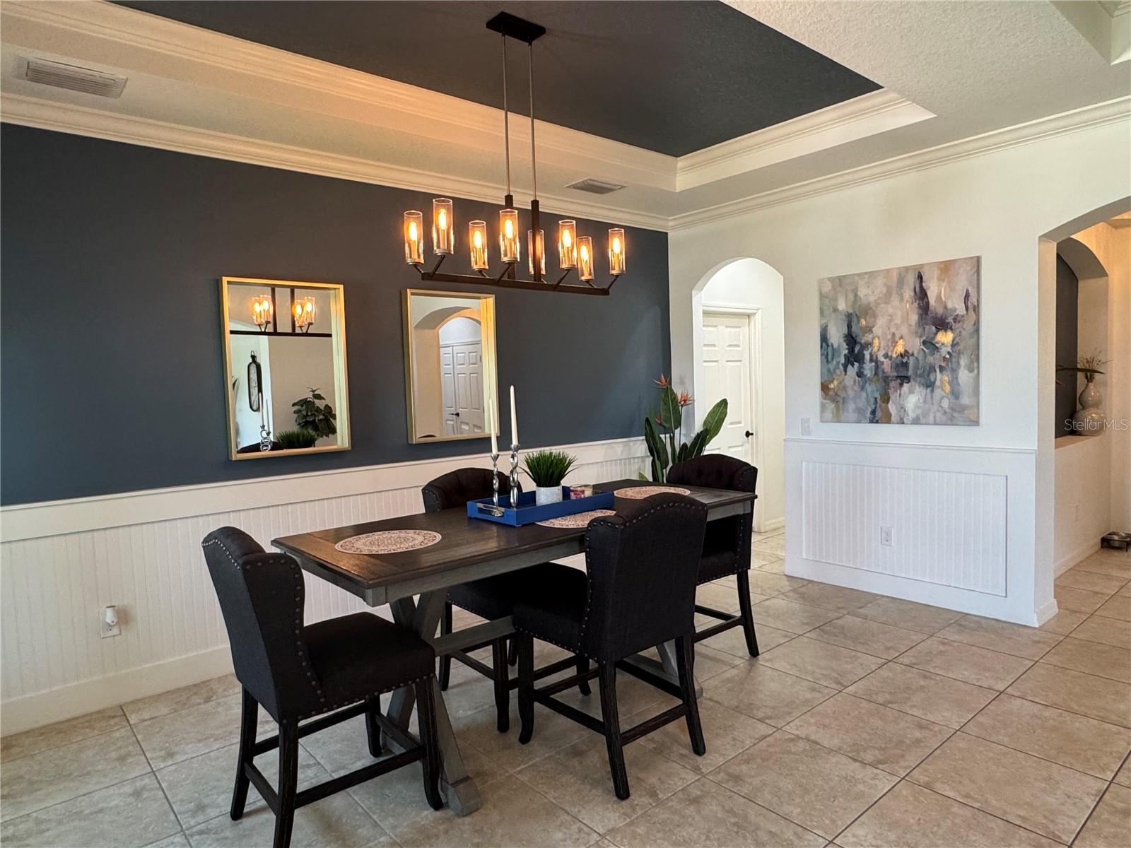 ARBOR LAKES ON PALMER RANCH - Residential Lease