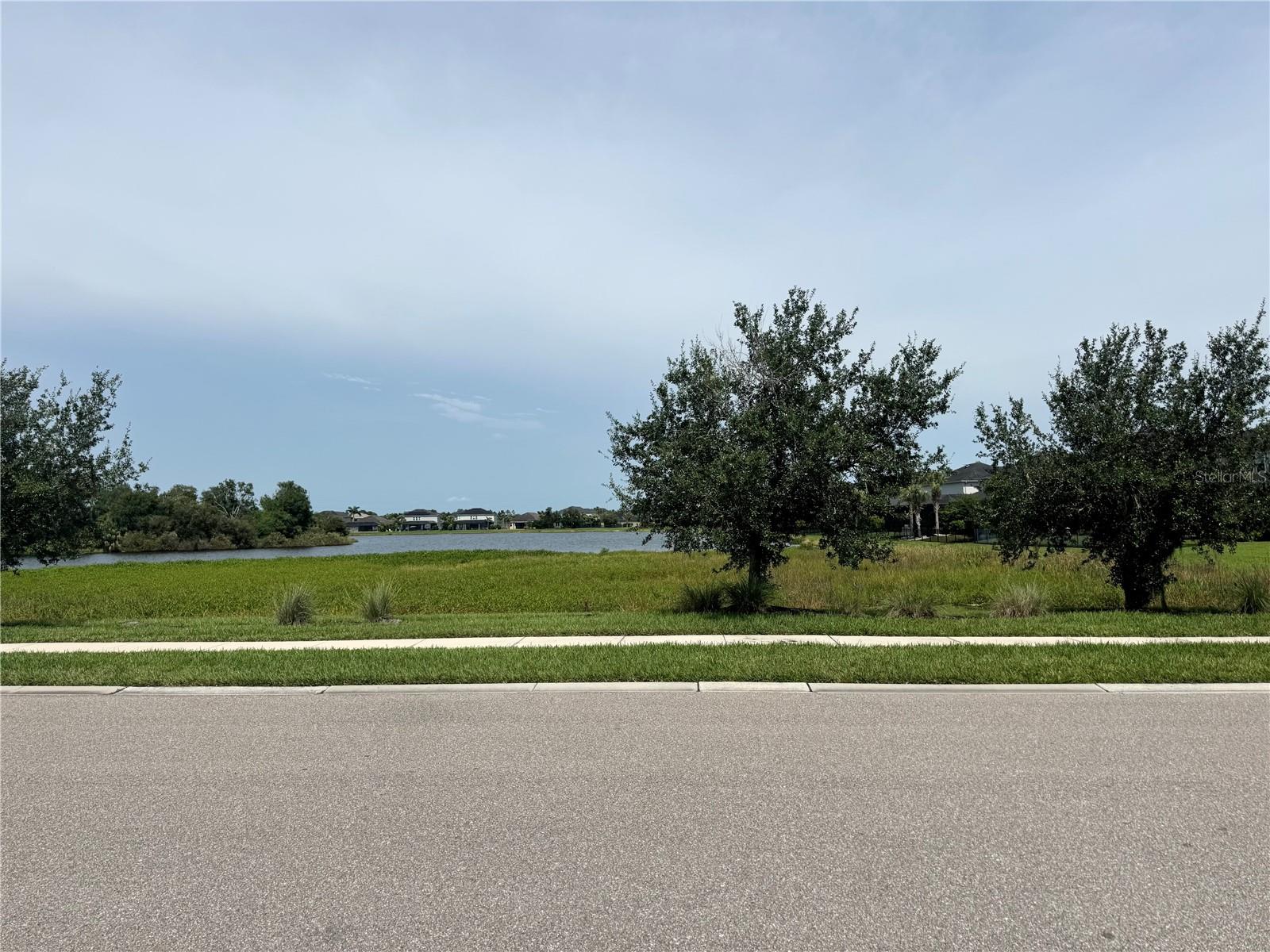 ARBOR LAKES ON PALMER RANCH - Residential Lease
