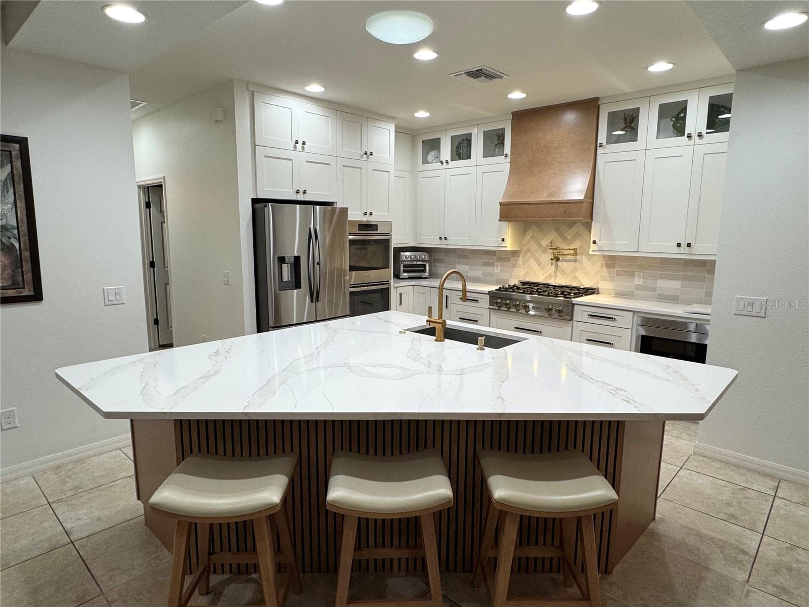 ARBOR LAKES ON PALMER RANCH - Residential Lease