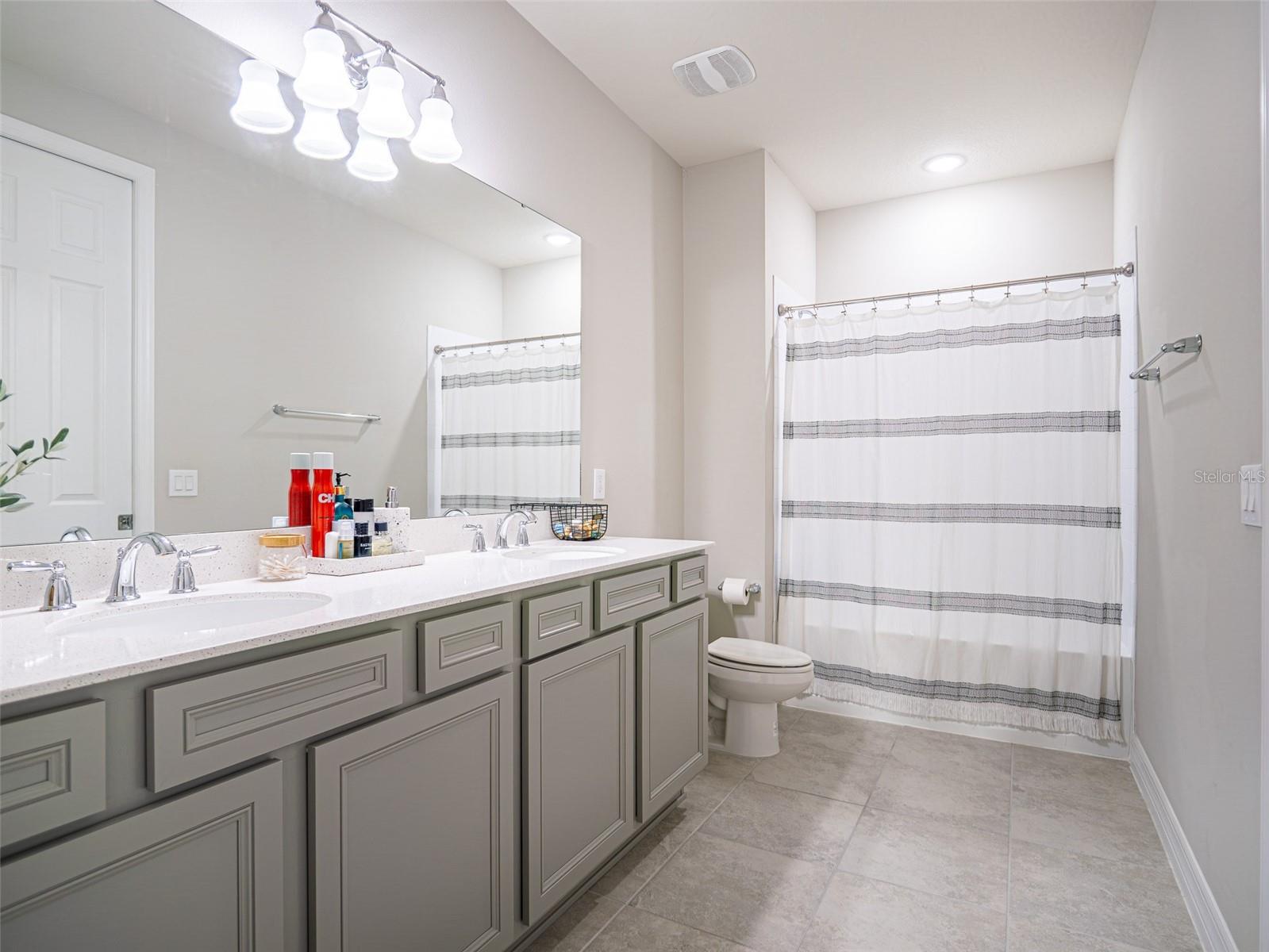 SUNSET PRESERVE PH 4 - Residential