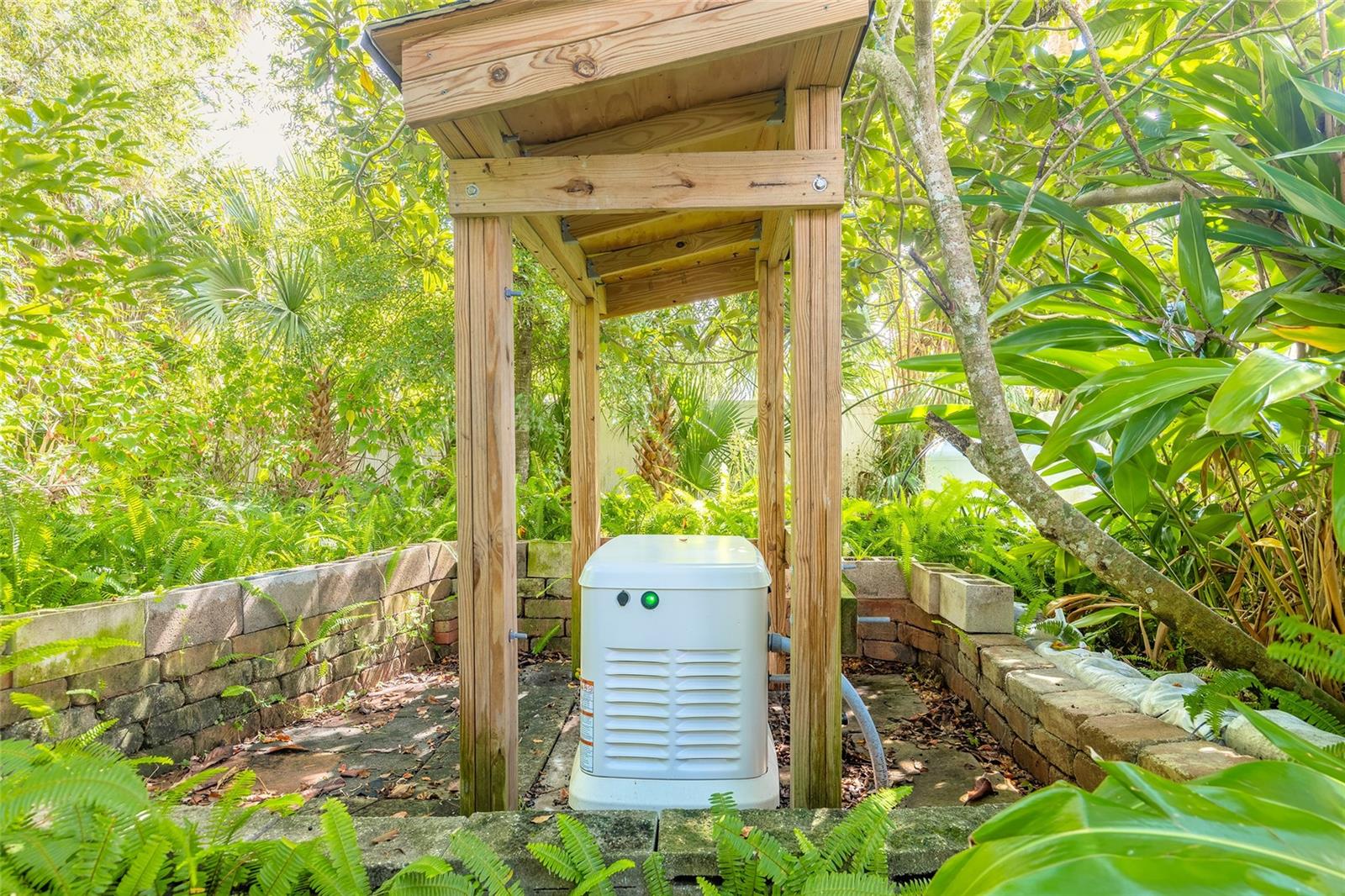 FLORIDA SHORES 01 - Residential