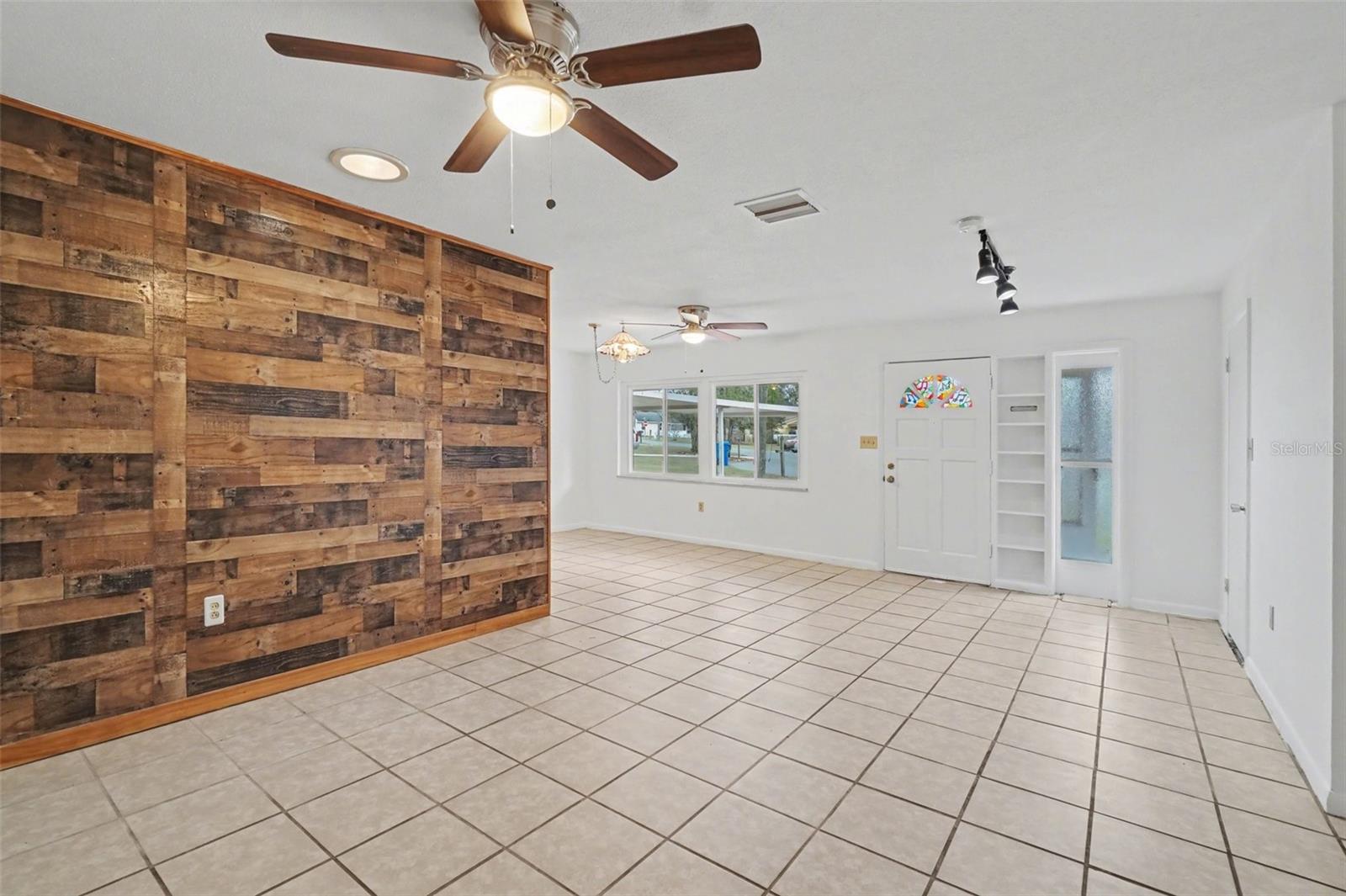 DERK BRONS - Residential