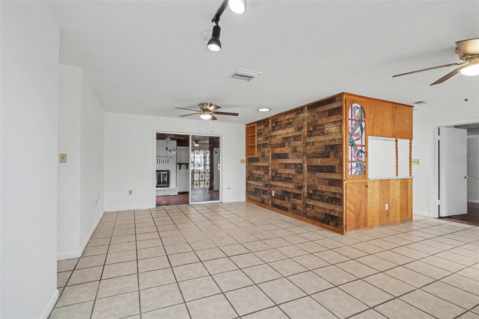 DERK BRONS - Residential