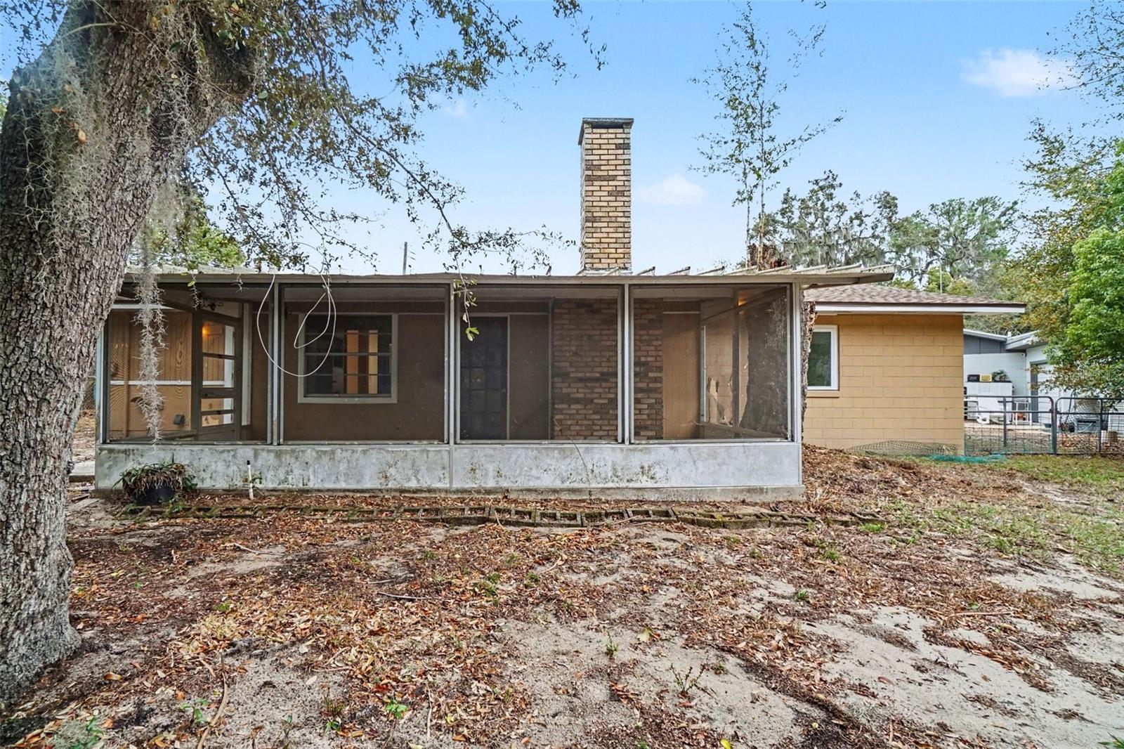 DERK BRONS - Residential