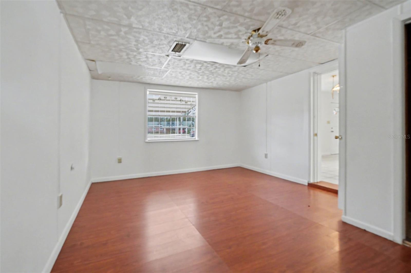 DERK BRONS - Residential