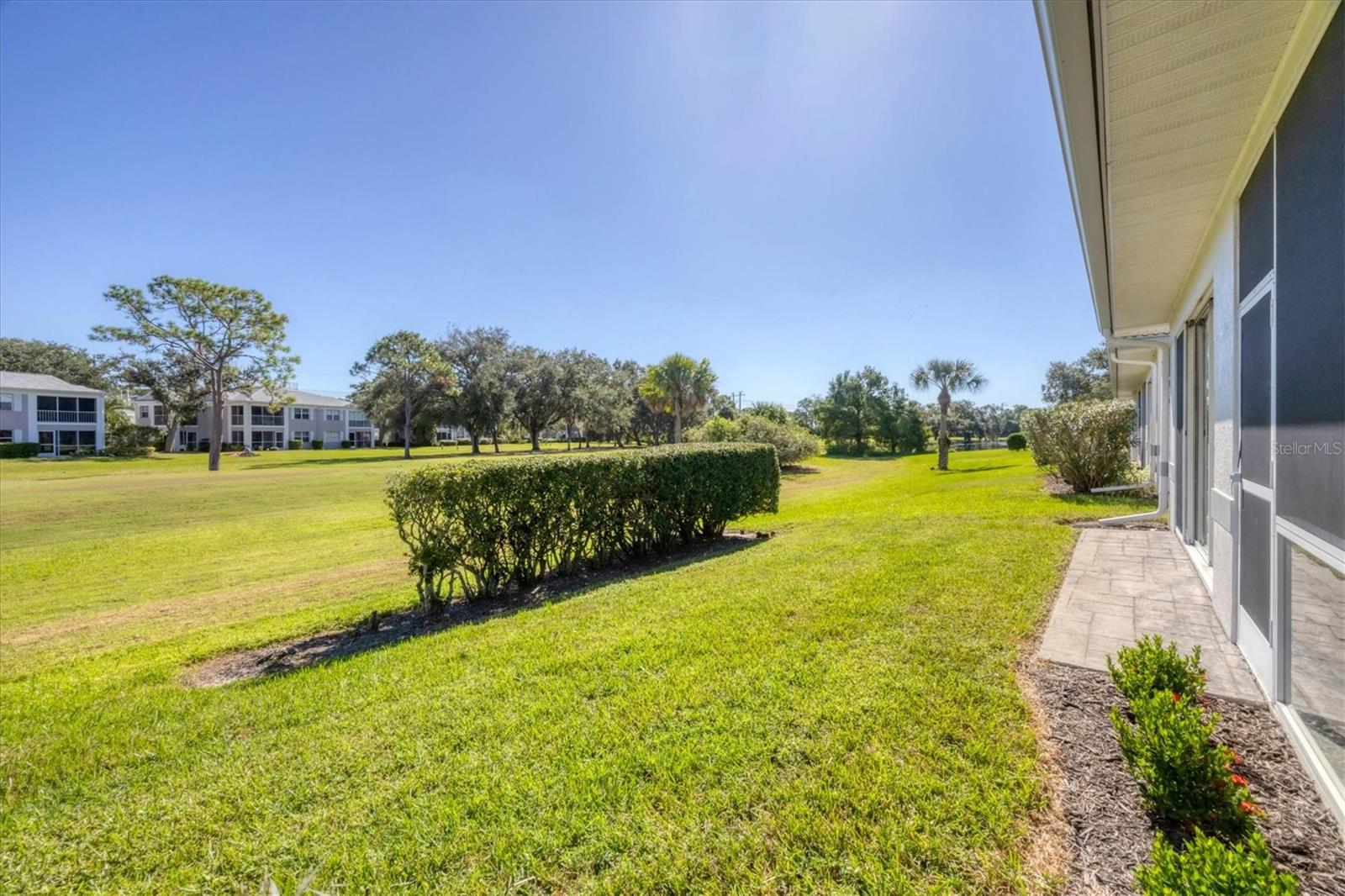 LONG COMMON - Residential