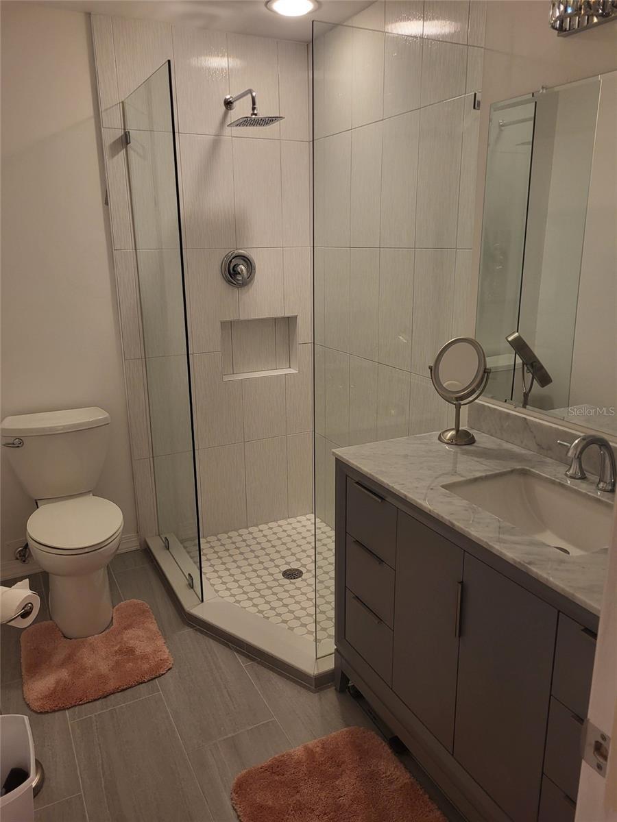 CHESTNUT CREEK VILLAS - Residential