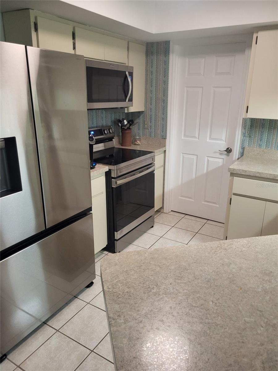 CHESTNUT CREEK VILLAS - Residential