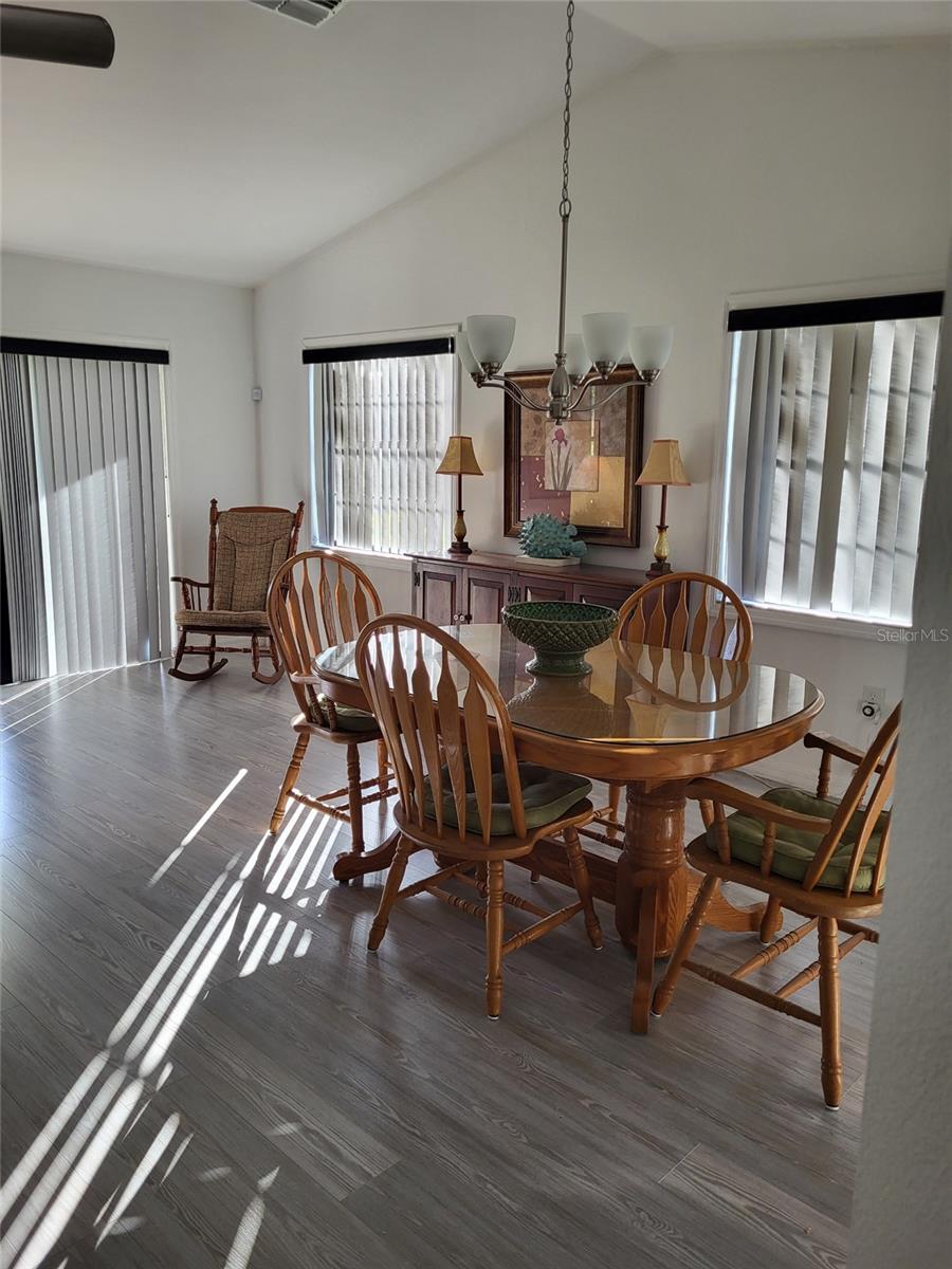 CHESTNUT CREEK VILLAS - Residential