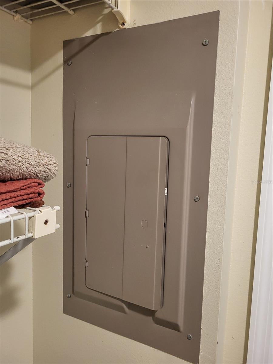 CHESTNUT CREEK VILLAS - Residential