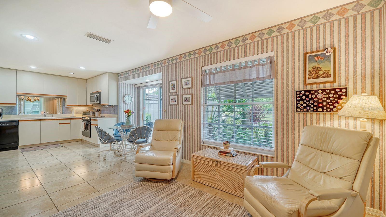 OAKLEY GREEN - Residential Lease