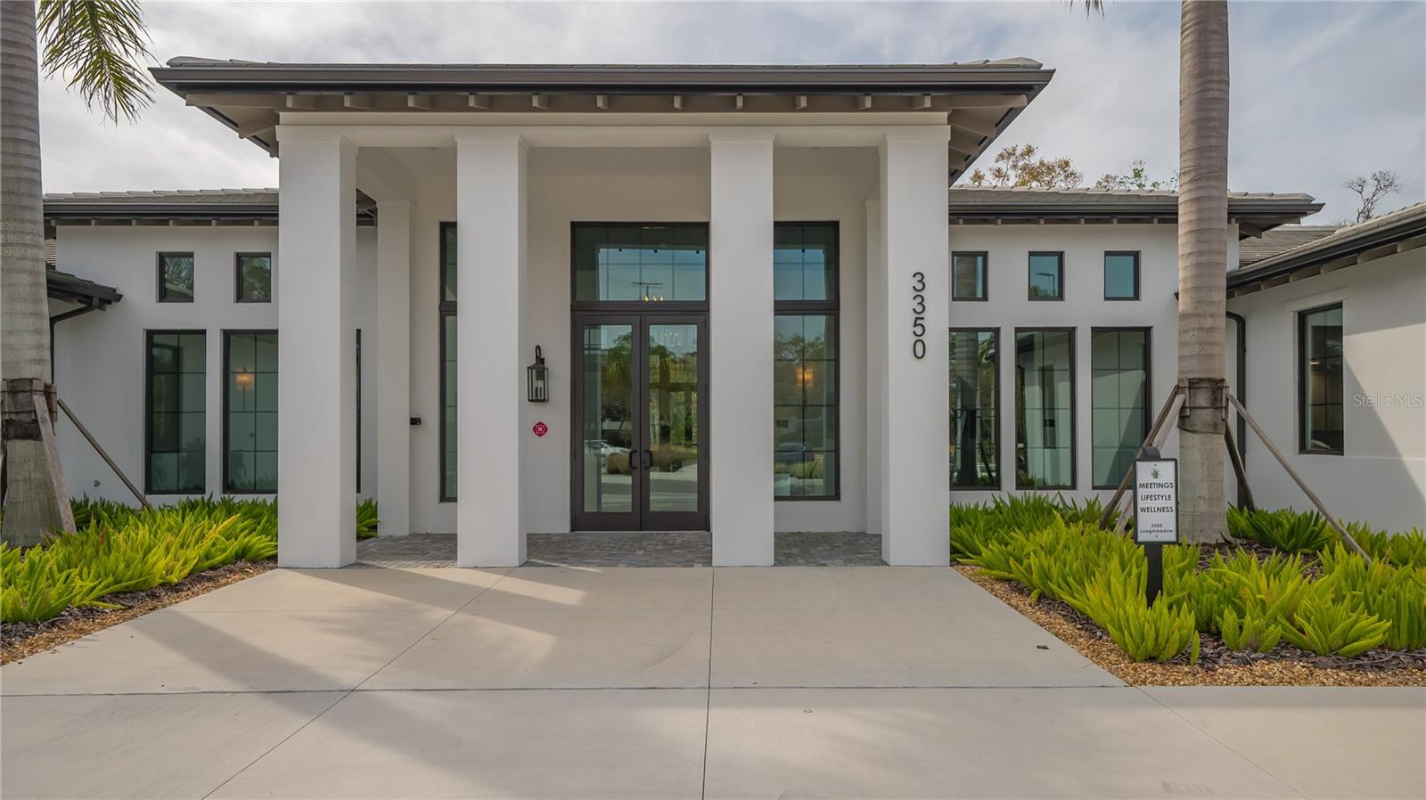 OAKLEY GREEN - Residential Lease