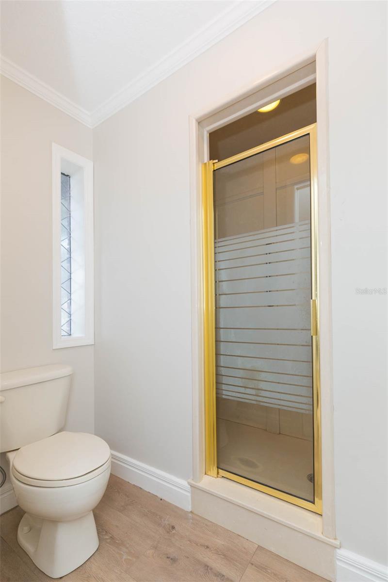 SILVER OAKS PH 01 - Residential Lease