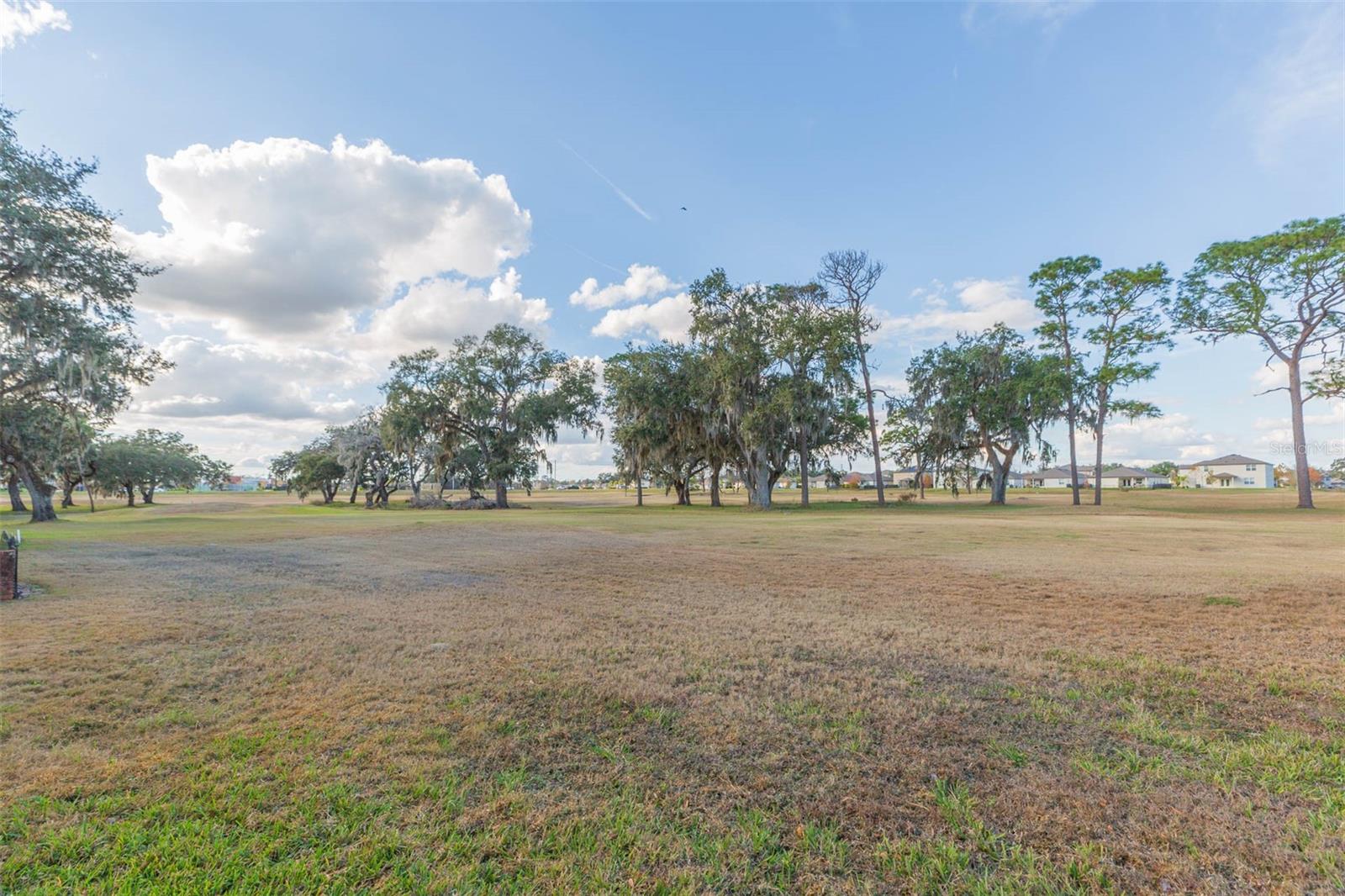 SILVER OAKS PH 01 - Residential Lease