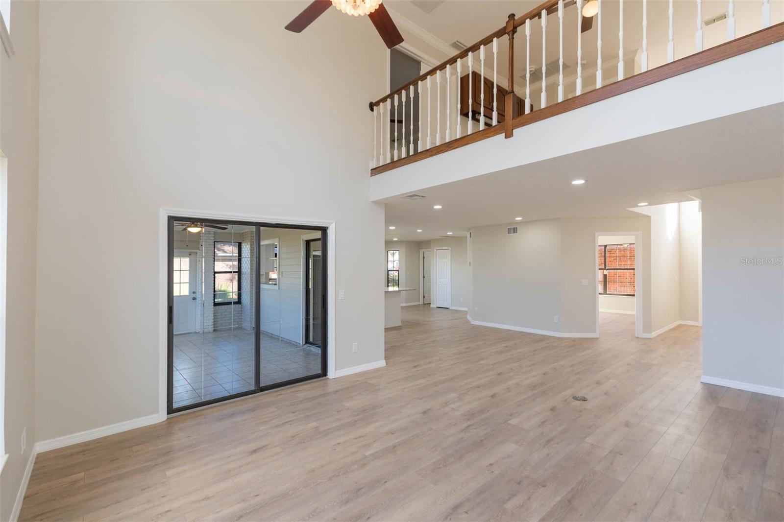 SILVER OAKS PH 01 - Residential Lease