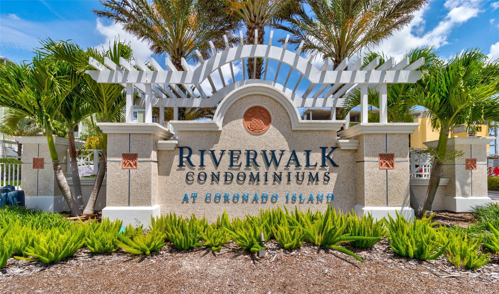 Riverwalk/Coronado Island Bldg - Residential