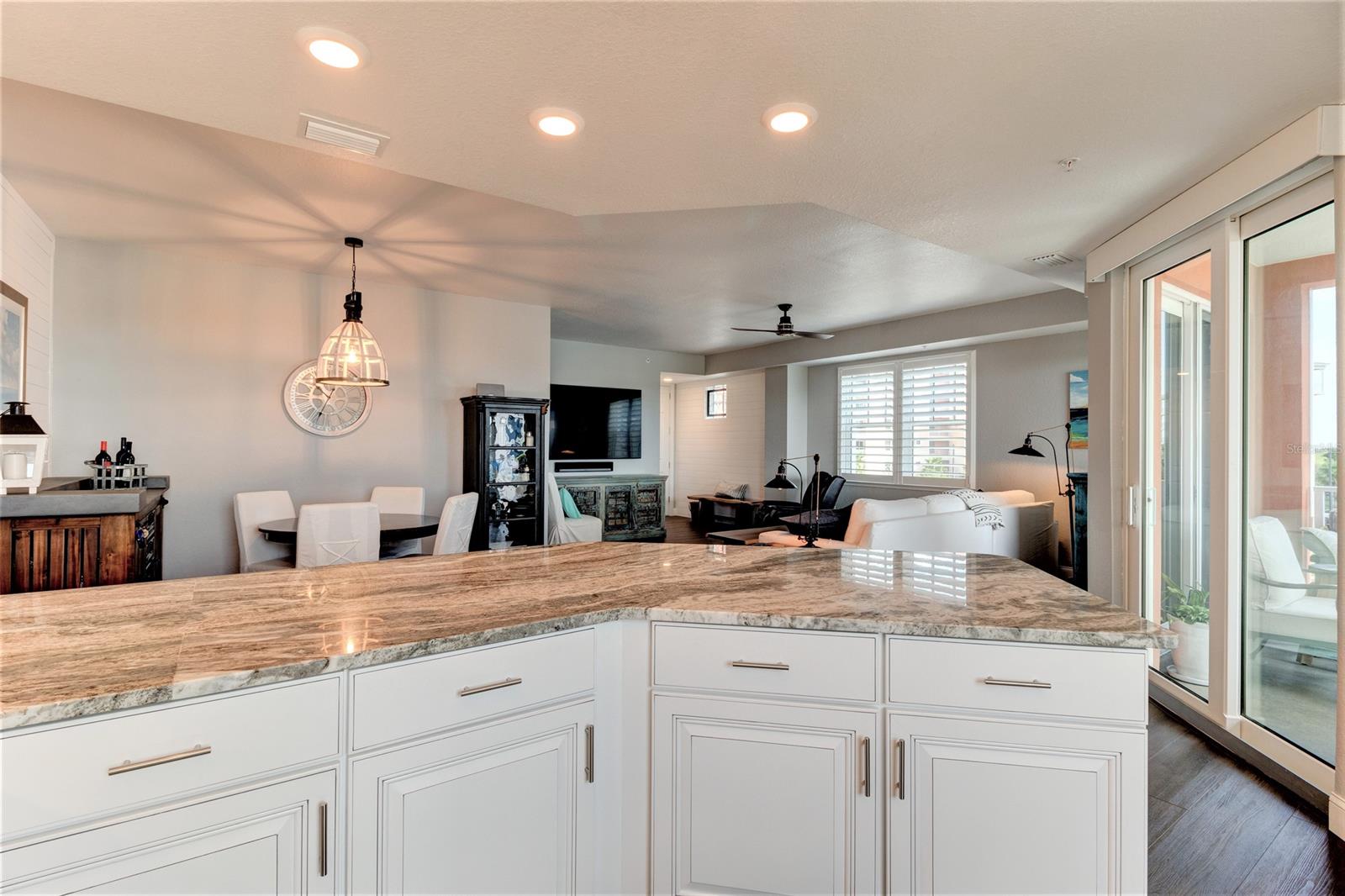 Riverwalk/Coronado Island Bldg - Residential