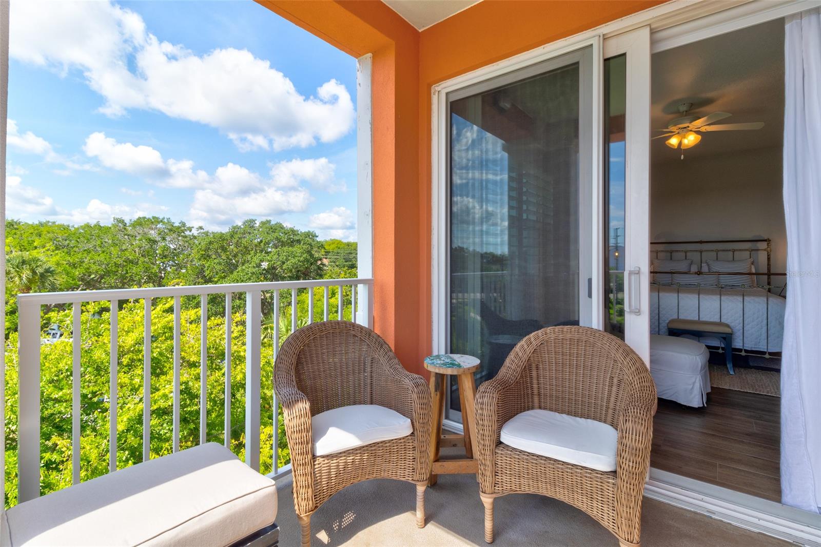 Riverwalk/Coronado Island Bldg - Residential