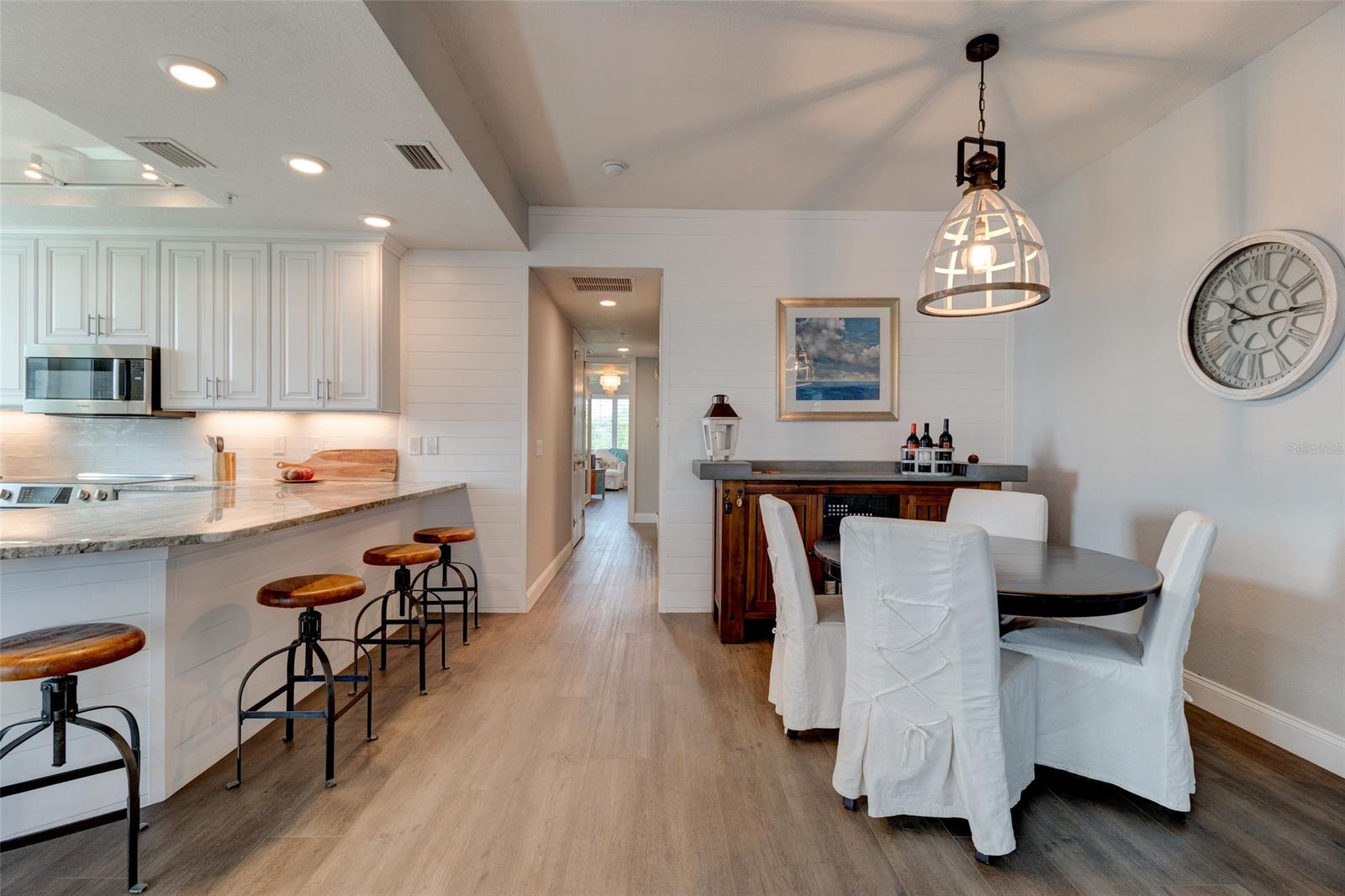 Riverwalk/Coronado Island Bldg - Residential