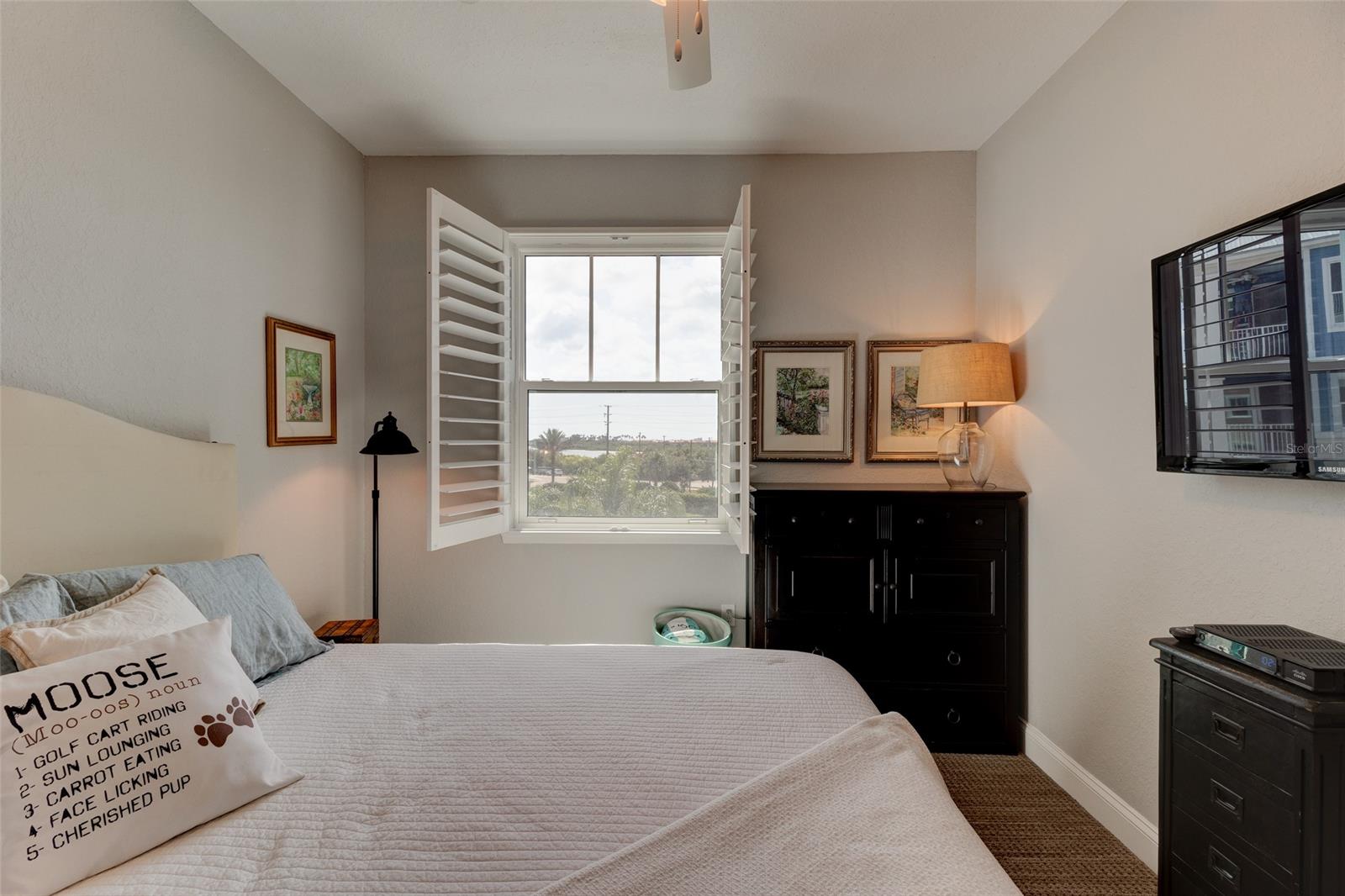 Riverwalk/Coronado Island Bldg - Residential