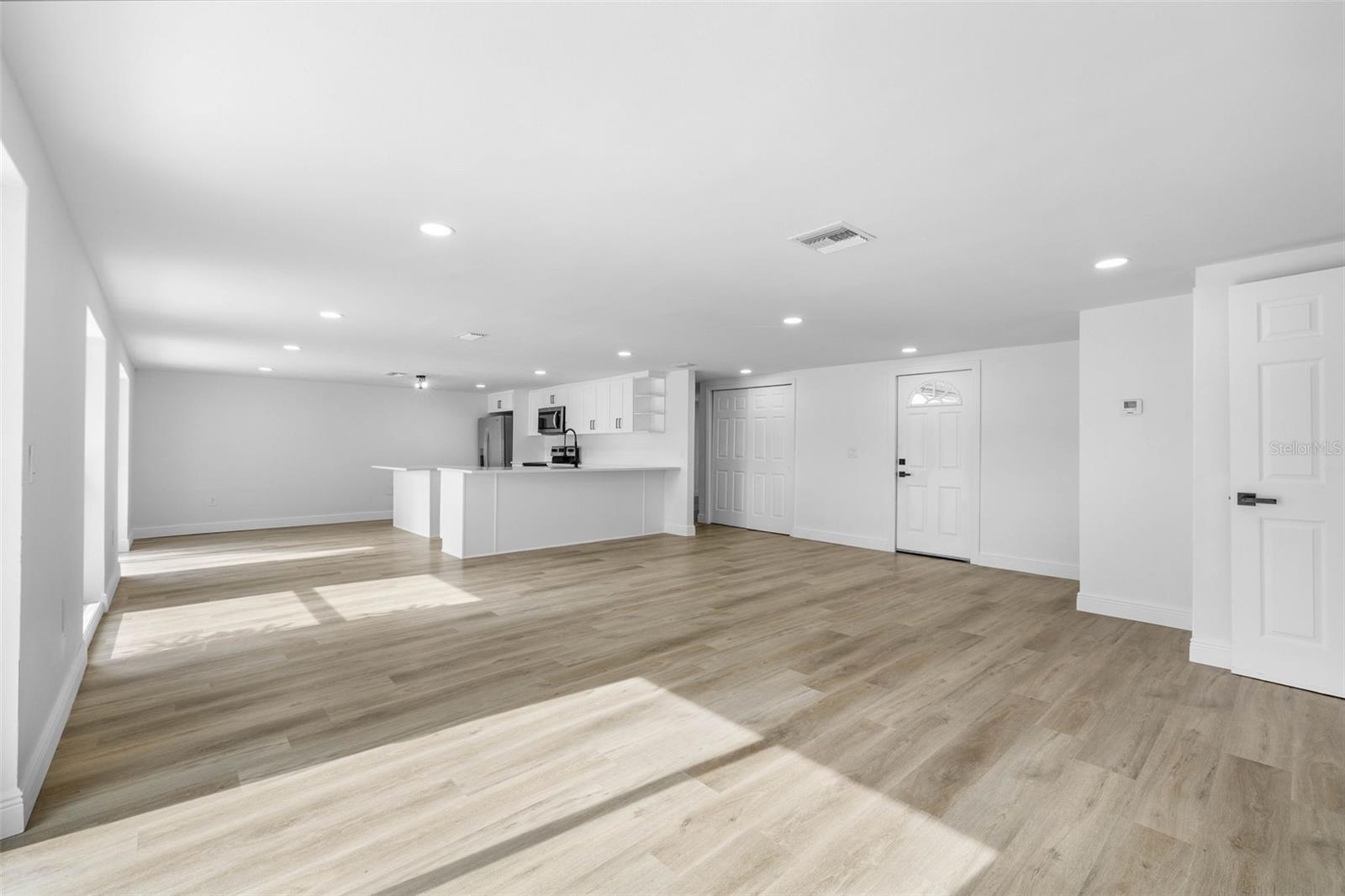 9831 SCENIC DRIVE