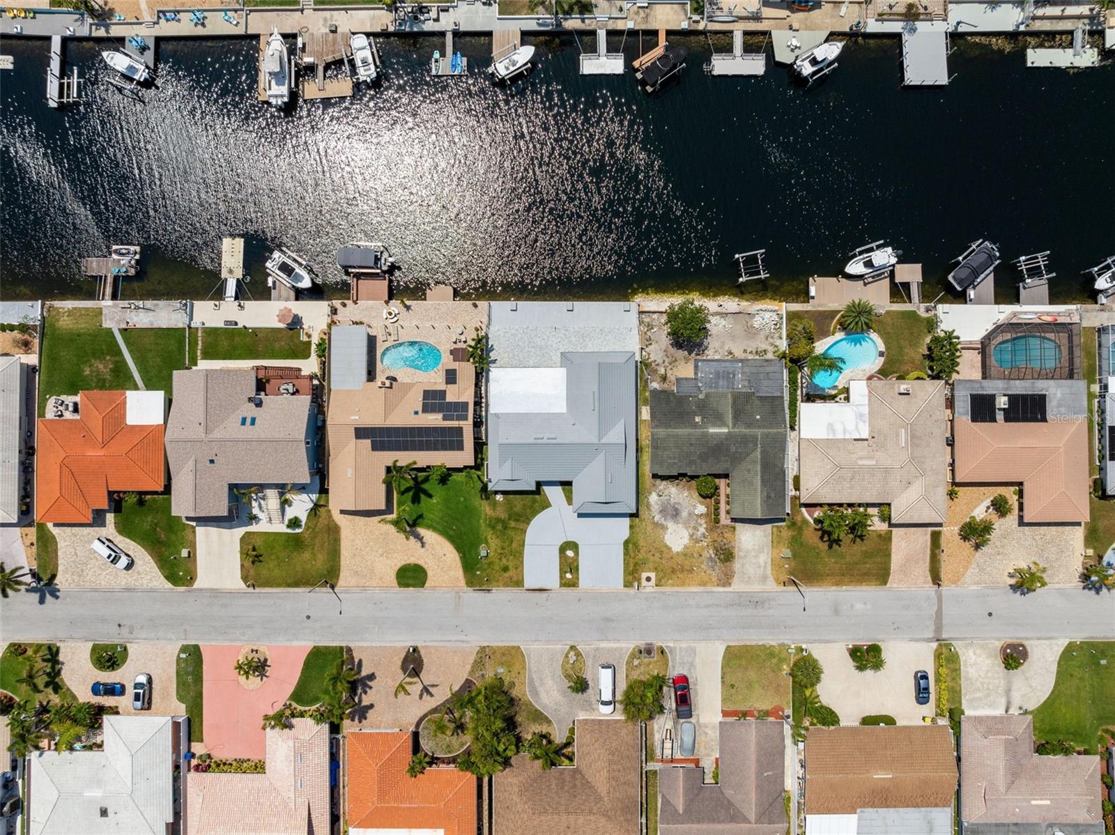 FLOR A MAR - Residential