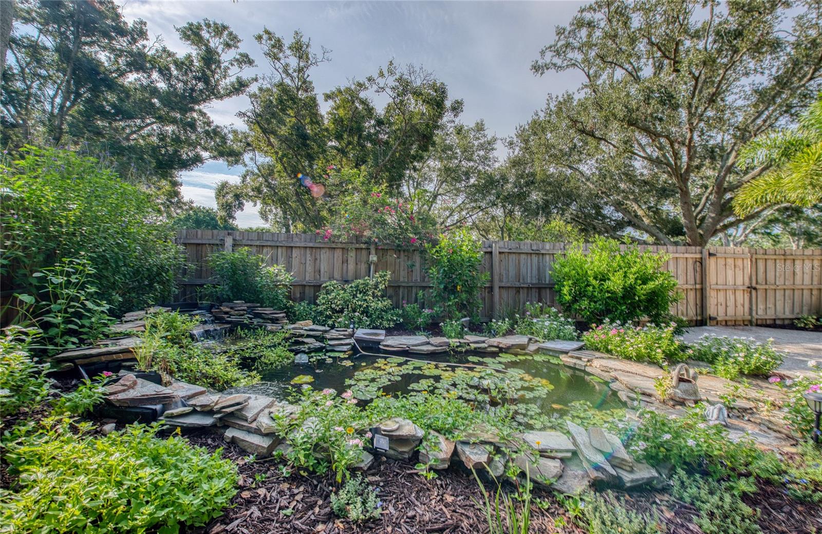 WESTCHESTER OF COUNTRYSIDE - Residential