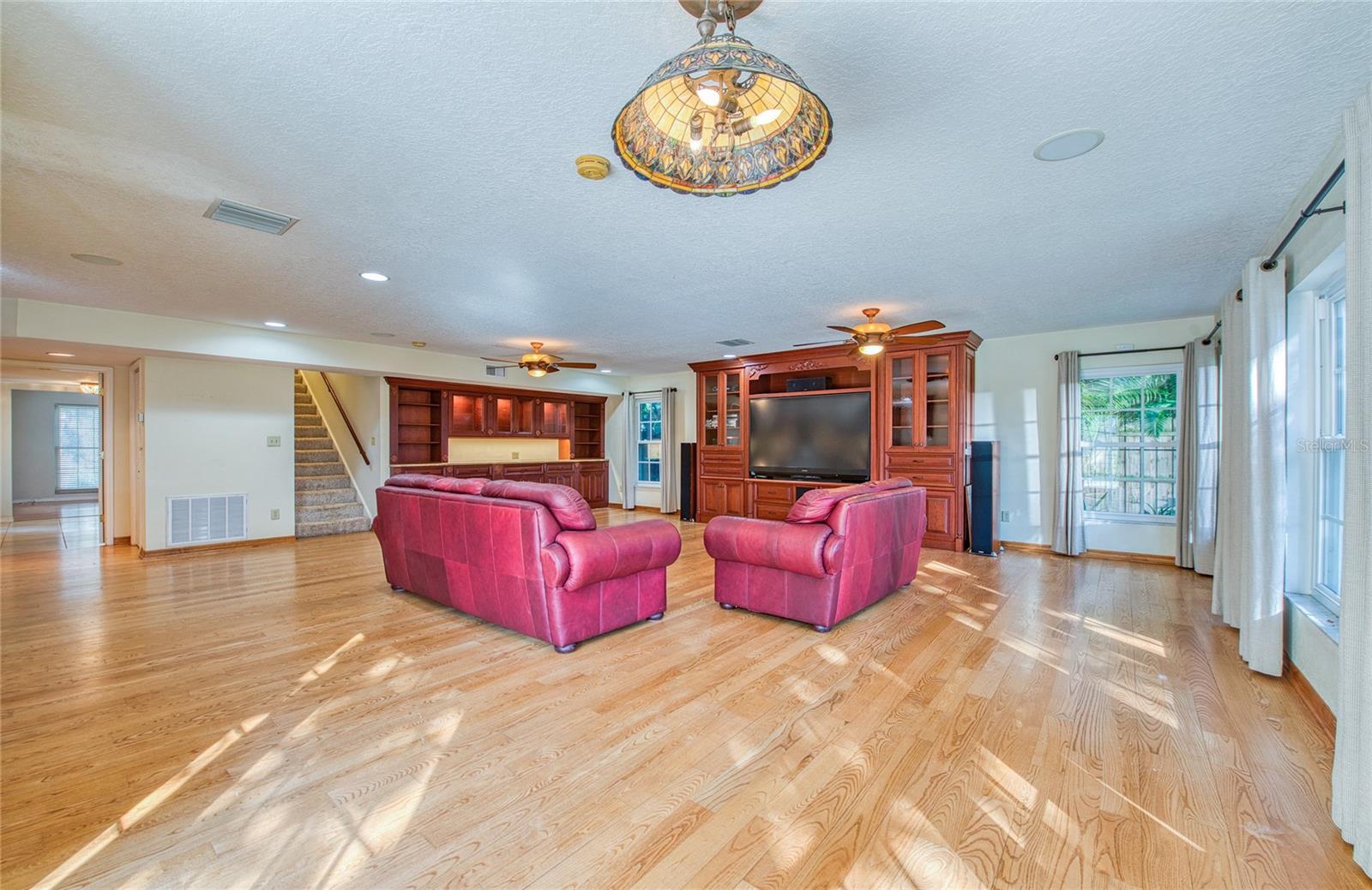 WESTCHESTER OF COUNTRYSIDE - Residential
