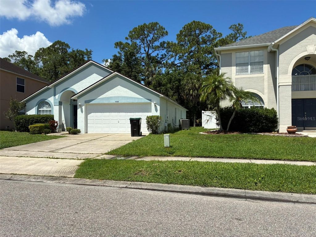 Photo of 938 Jadestone Circle, Orlando, FL 32828 (MLS # O6374843)