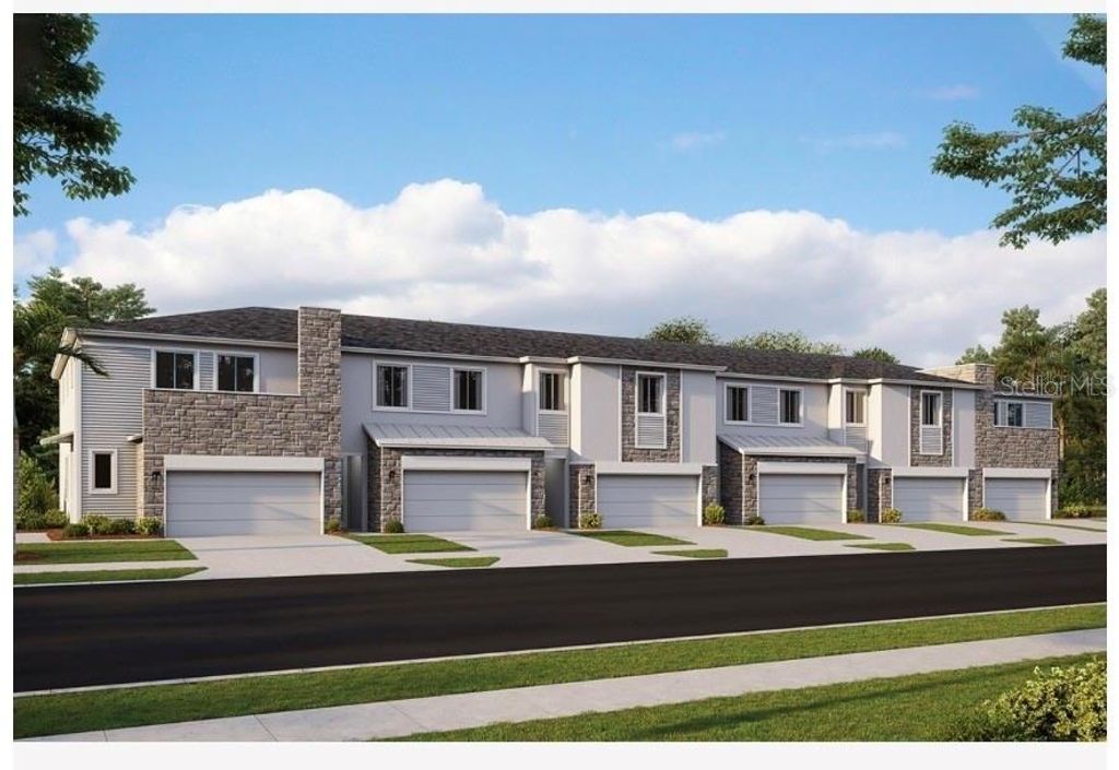 Photo of 113 Bogey Drive, Davenport, FL 33896 (MLS # O6408721)