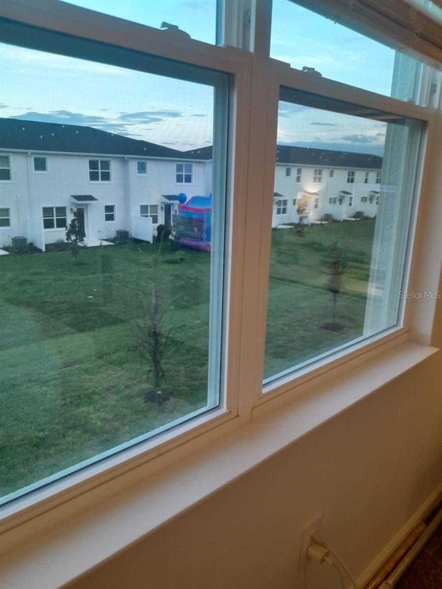 CHAMPIONS POINTE - Residential