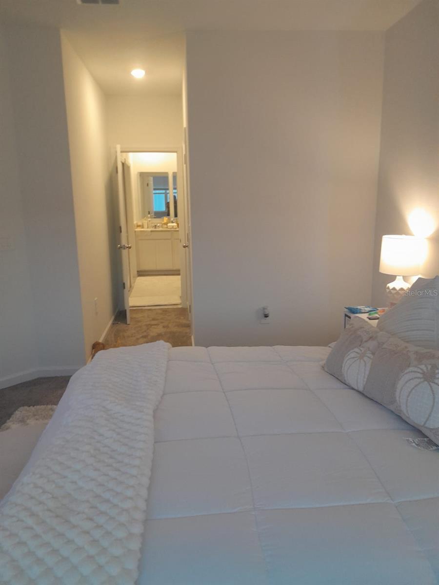 CHAMPIONS POINTE - Residential