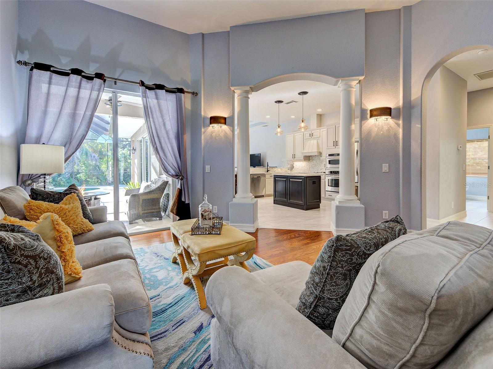 STONEYBROOK AT VENICE - Residential