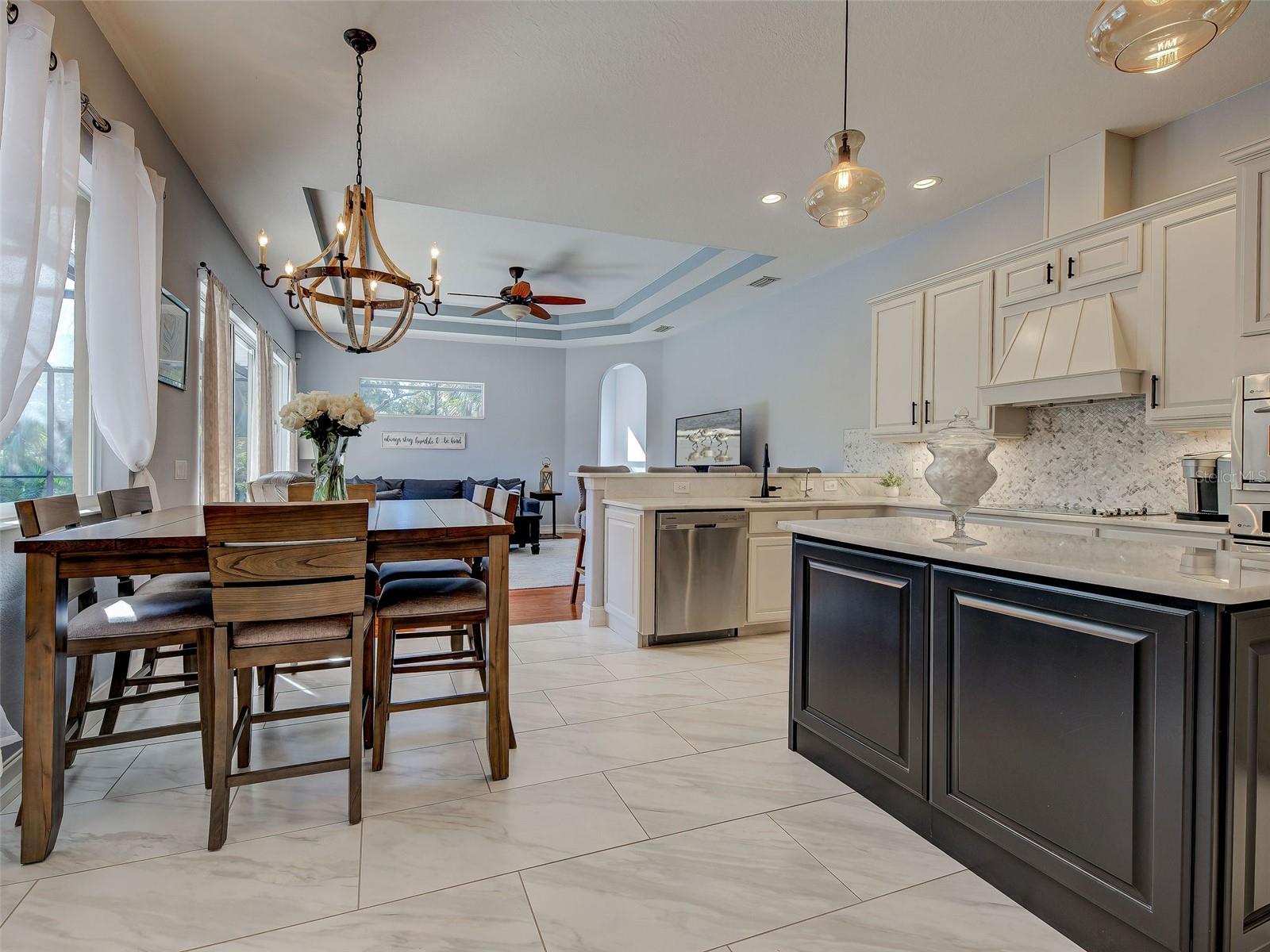 STONEYBROOK AT VENICE - Residential