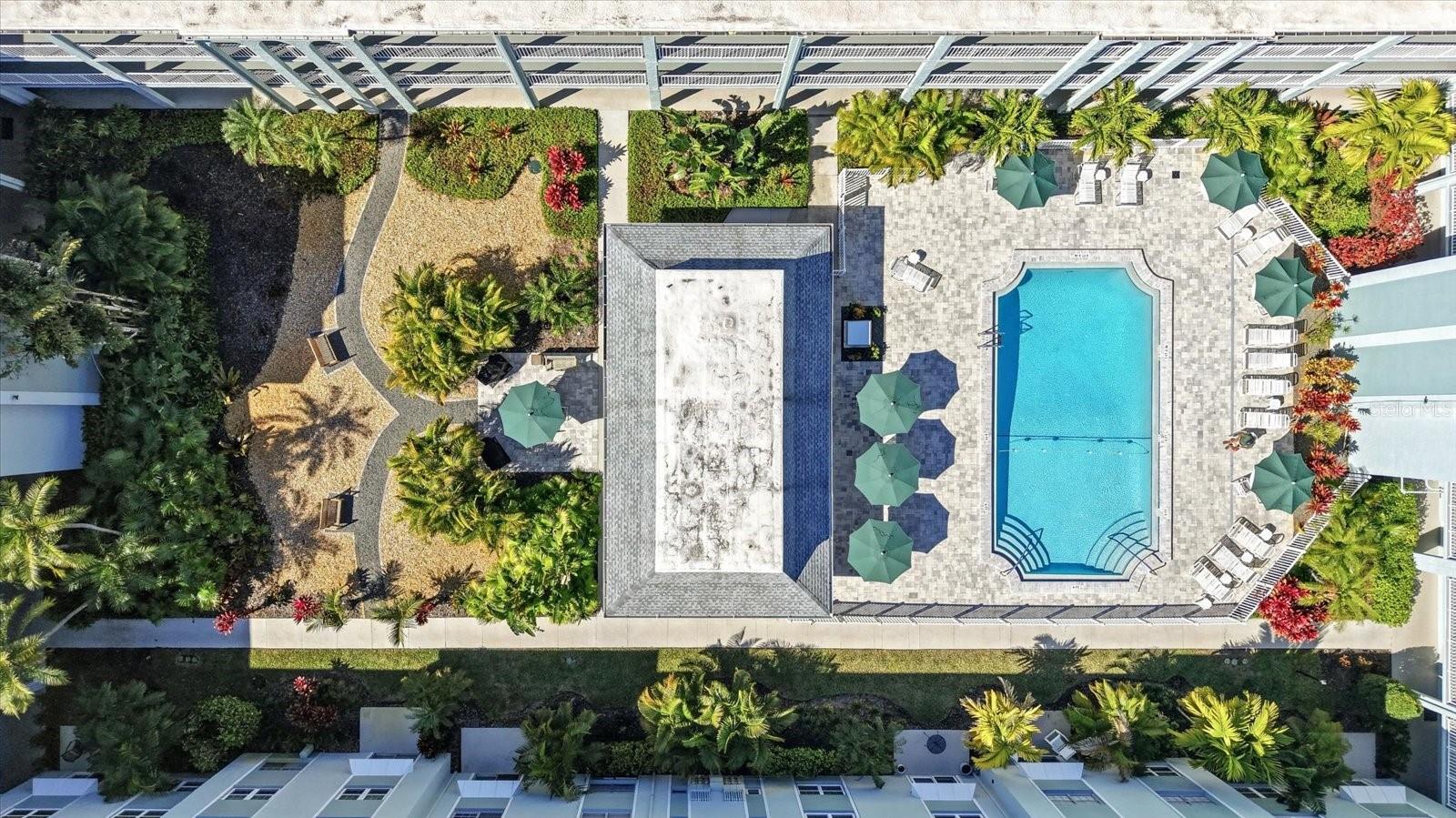 BELLEAIR FOREST - Residential