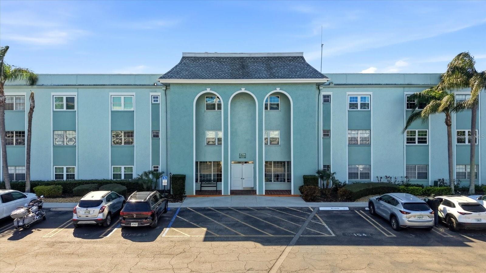 BELLEAIR FOREST - Residential