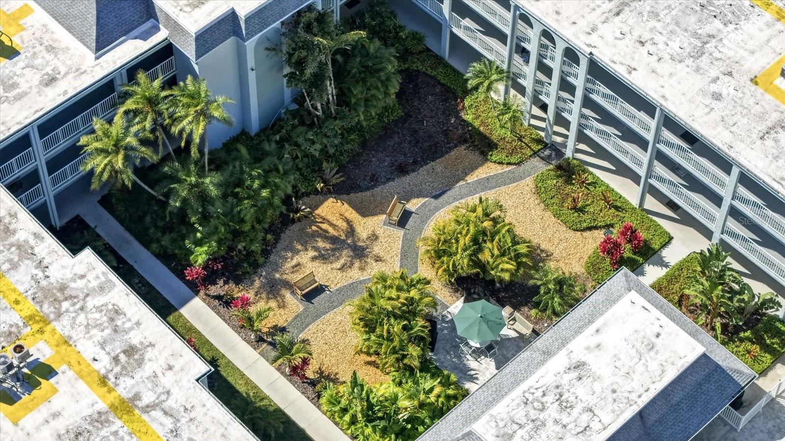 BELLEAIR FOREST - Residential