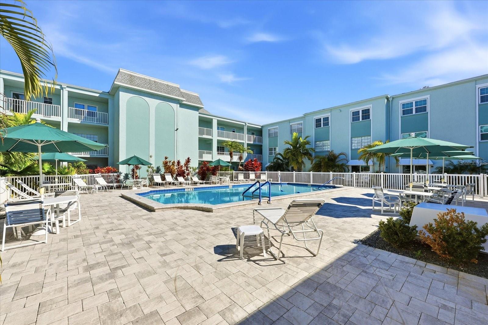 BELLEAIR FOREST - Residential