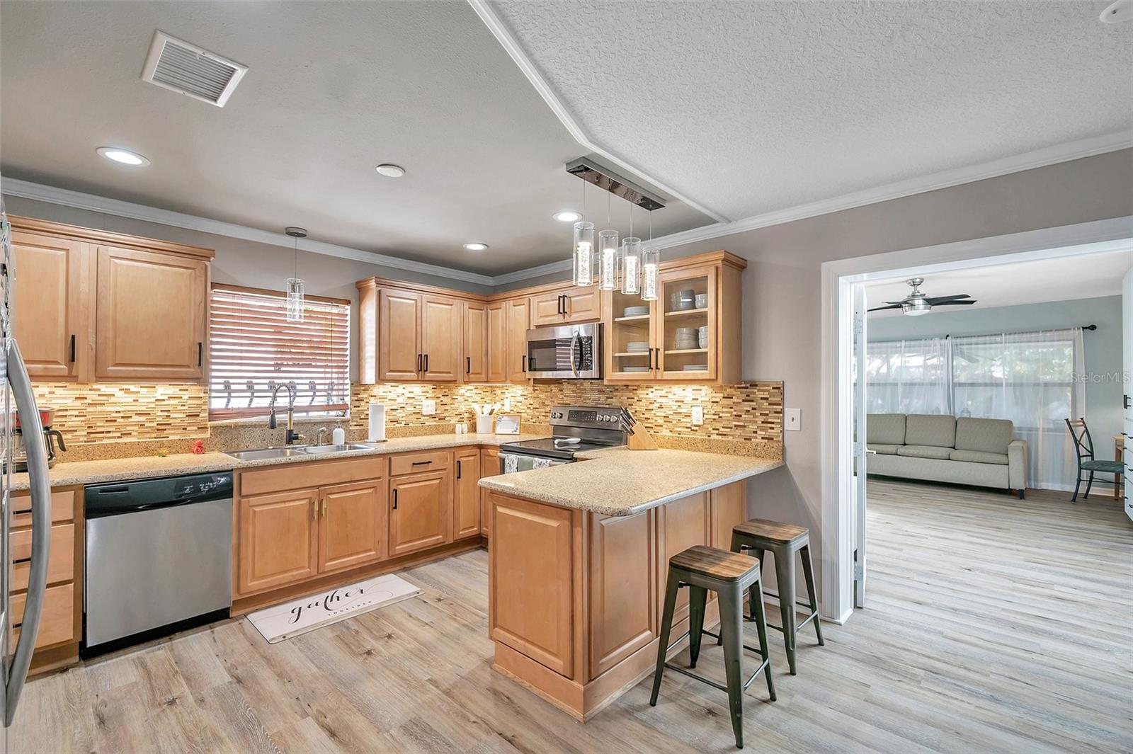ORANGE HEIGHTS - Residential