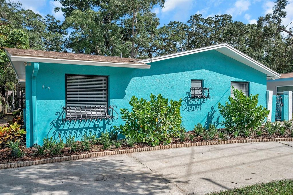 Photo of 717 Carolina Avenue, Tarpon Springs, FL 34689 (MLS # TB8503708)