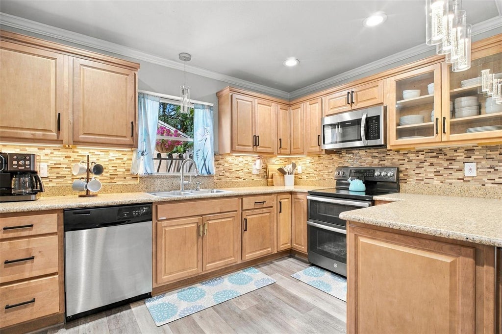 Photo of 717 Carolina Avenue, Tarpon Springs, FL 34689 (MLS # TB8503708)